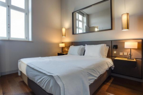 8 Building Serviced Apartment by the River